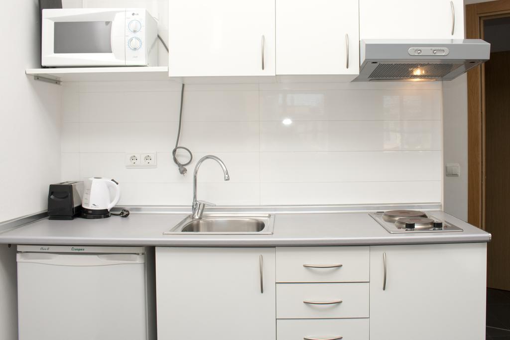 Na Jordana Apartments Valencia Room photo